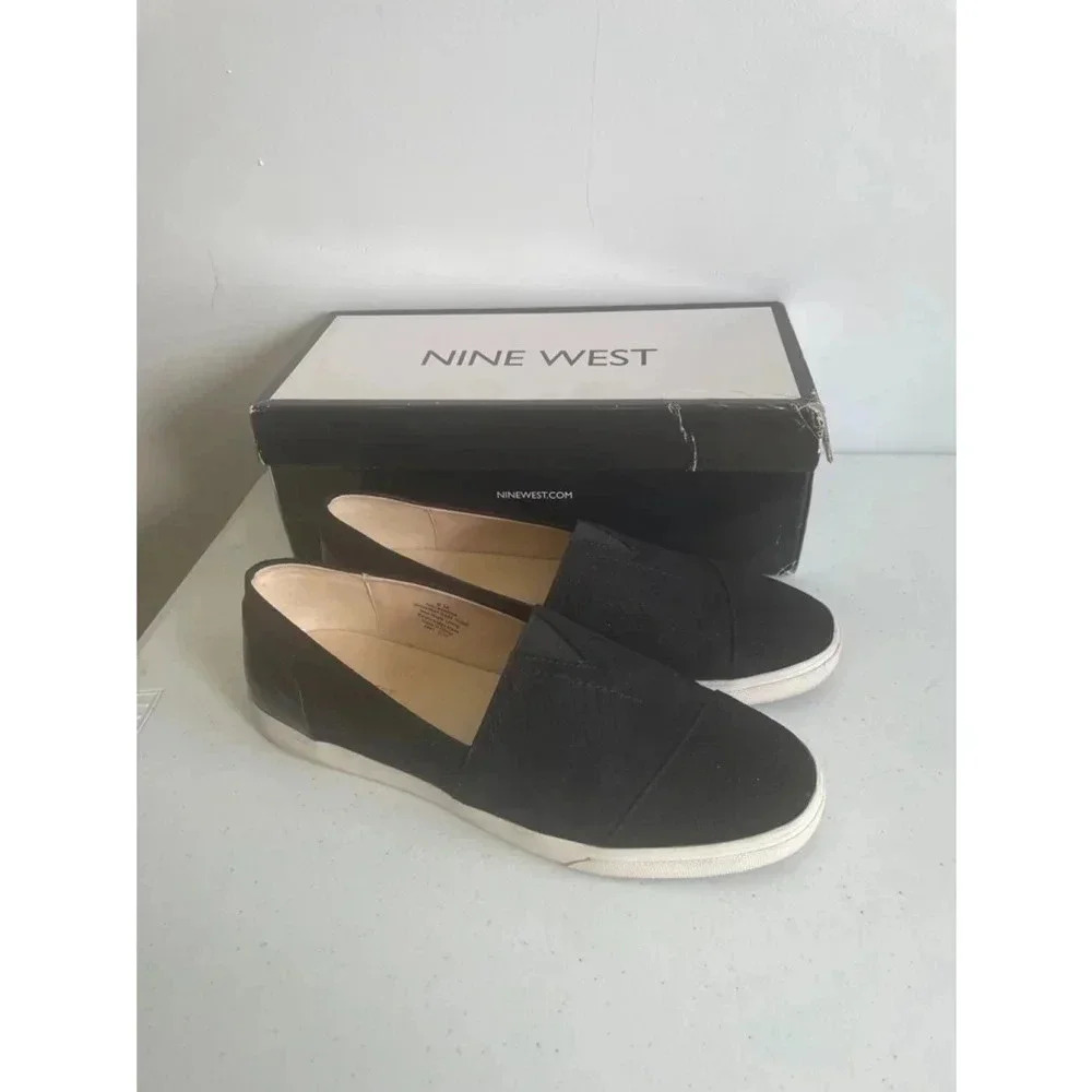 Women's Nine West Black Slip-On Sneakers Bomdia Size 9 M‎ GUC!